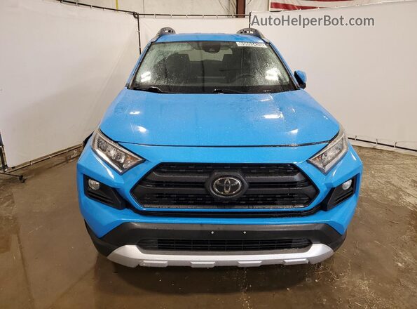 2T3J1RFV9LC082675 2020 TOYOTA RAV4 Синий Вид спереди