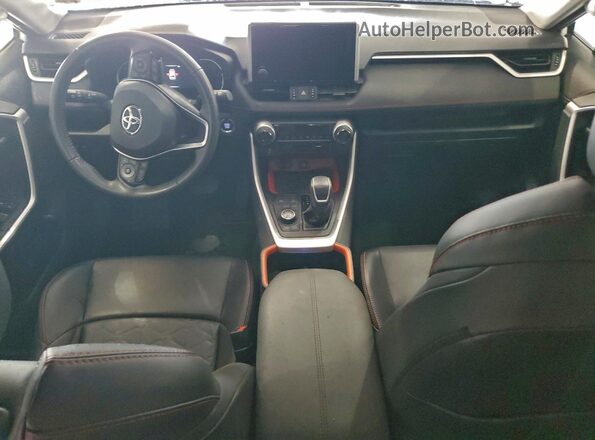 2T3J1RFVXRW464219 2024 TOYOTA RAV4 Белый Вид панели приборов