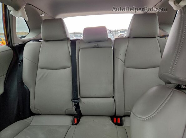 2T3P1RFV7MW195910 2021 TOYOTA RAV4 Burgundy Widok tylnych siedzeń