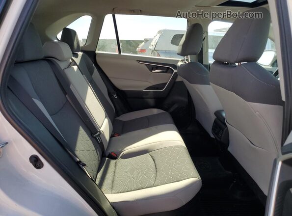 2T3RWRFV1LW050080 2020 TOYOTA RAV4 White Vista interior trasera