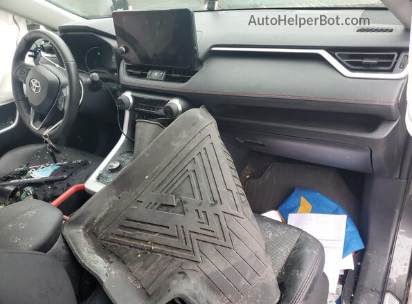 2T3S1RFVXRW465472 2024 TOYOTA RAV4 Серый Вид панели приборов