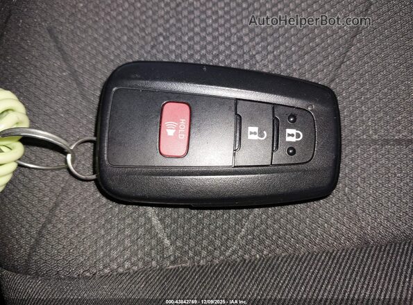 2T3UWRFV2SW286052 2025 TOYOTA RAV4 HYBRID Green წინა პანელის ხედი