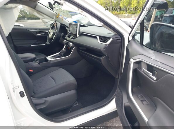2T3W1RFV1SC350610 2025 TOYOTA LE White Widok wnętrza z przodu