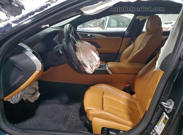 WBAGV8C01SCS40022 2025 BMW M8 Black Вид панелі приладів
