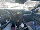 2025 Toyota Tundra Crewmax Sr Черный vin: 5TFLA5DBXSX329270