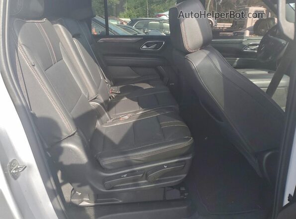 1GNSCEKD8MR425763 2021 CHEVROLET SUBURBAN Белый Вид подкапотного пространства