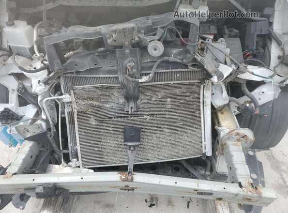 3N63M0YN4JK696645 2018 CHEVROLET CITY EXPRESS Белый Вид подкапотного пространства