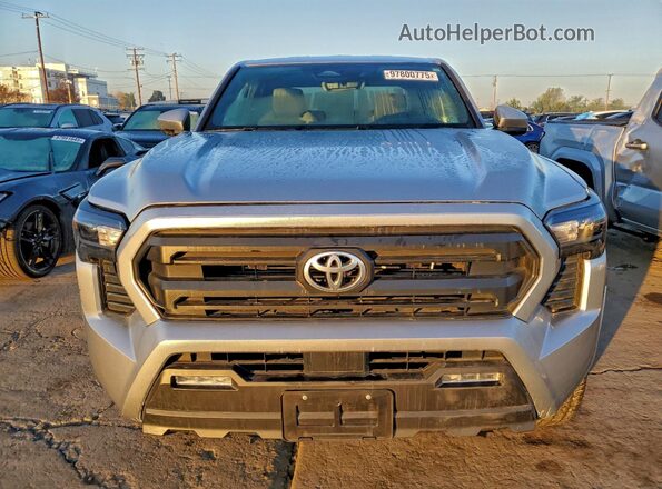 3TMKB5FN6RM007094 2024 TOYOTA LE Серебряный Вид сзади