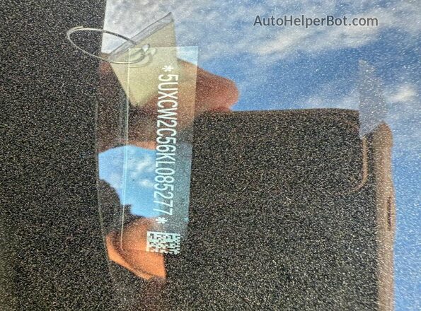 5UXCW2C56KL085277 2019 BMW X7 Черный Вид задней части салона