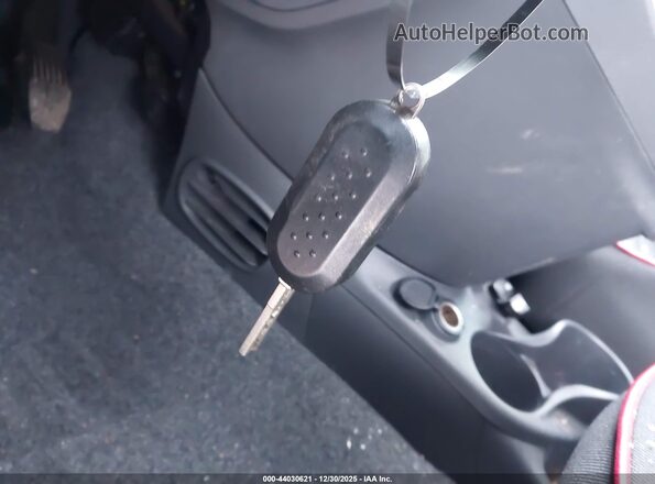 3C3CFFKR1HT553821 2017 FIAT 500 Серый Вид панели приборов