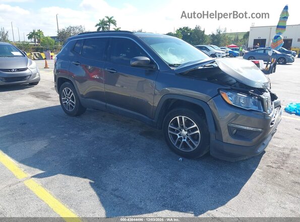 3C4NJCBB1HT642874 2017 JEEP NEW COMPASS Gray Przód prawy