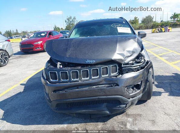 3C4NJCBB1HT642874 2017 JEEP NEW COMPASS Gray Widok deski rozdzielczej