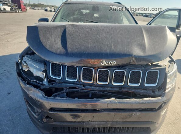 3C4NJCBB8MT509989 2021 JEEP COMPASS Gray Vista del compartimento del motor
