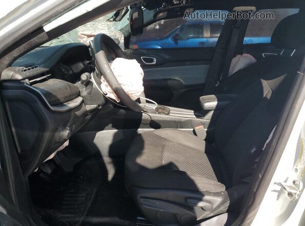 3C4NJDANXRT112129 2024 JEEP COMPASS Белый Вид салона спереди