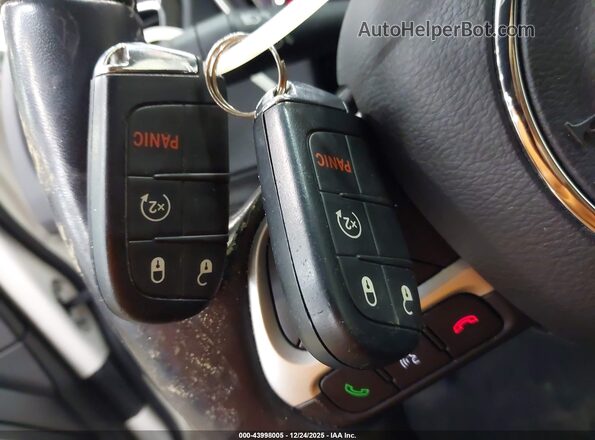 3C4NJDBB0MT512620 2021 JEEP COMPASS White Widok deski rozdzielczej