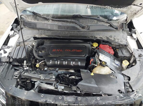3C4NJDBB0MT512620 2021 JEEP COMPASS White Widok z tyłu