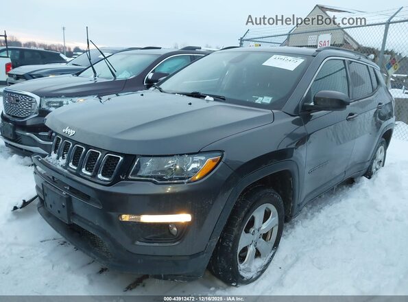 3C4NJDBB8HT692385 2017 JEEP NEW COMPASS Gray Przód lewy