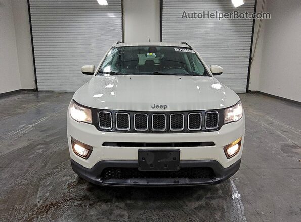 3C4NJDBBXLT164565 2020 JEEP COMPASS White Widok z przodu