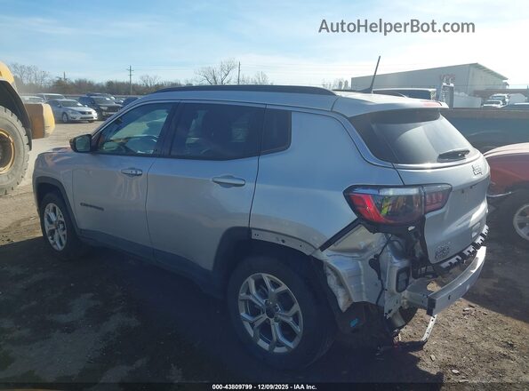 3C4NJDBN8ST567629 2025 JEEP COMPASS Silver Trasero izquierdo