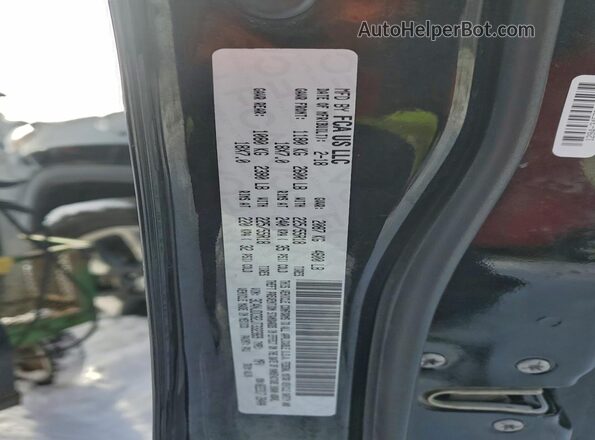 3C4NJDCB2JT332369 2018 JEEP COMPASS Черный Вид наклейки с VIN-кодом