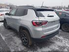 2025 Jeep Compass Limited 4x4 Серебряный vin: 3C4NJDCN8ST558458