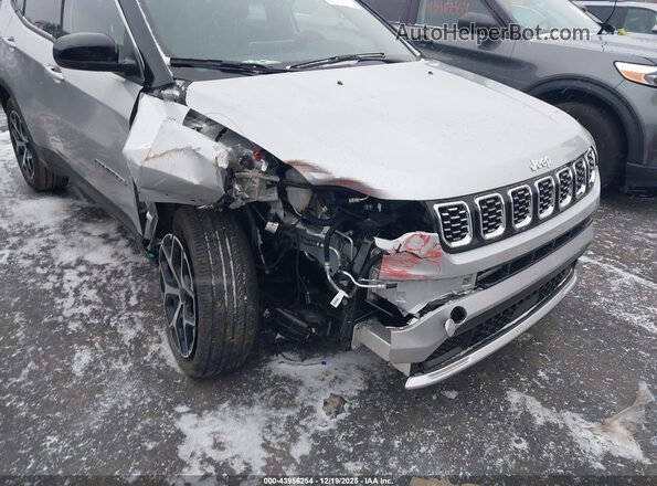 3C4NJDCN8ST558458 2025 JEEP COMPASS Серебряный Вид спереди