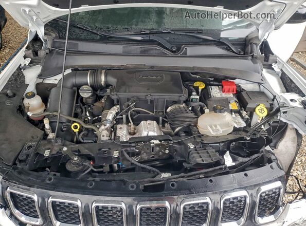 3C4NJDCN9RT610710 2024 JEEP COMPASS Белый Вид подкапотного пространства