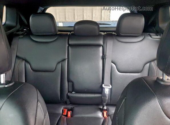 3C4NJDCN9RT610710 2024 JEEP COMPASS Белый Вид задних сидений