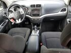 2018 Dodge Journey Se White vin: 3C4PDCAB9JT526832