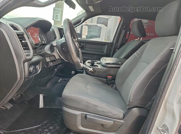 3C63RRGL3MG549563 2021 RAM 3500 White Vista interior delantera