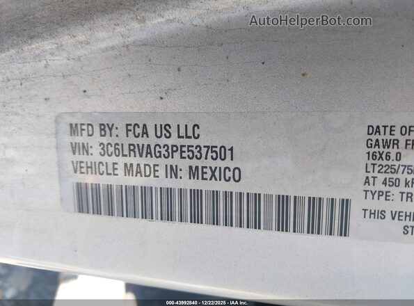 3C6LRVAG3PE537501 2023 RAM PROMASTER 1500 Белый Вид подкапотного пространства