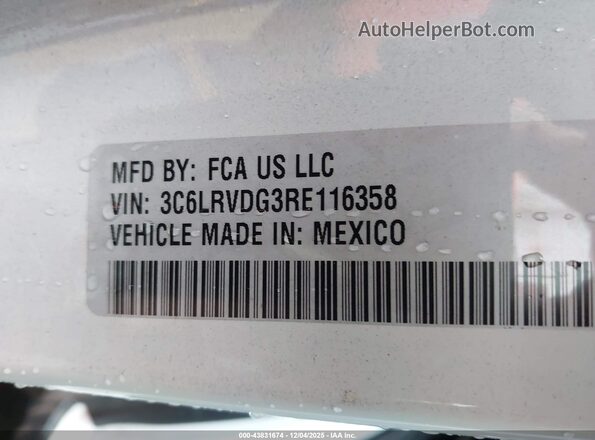 3C6LRVDG3RE116358 2024 RAM PROMASTER 2500 Черный Вид подкапотного пространства