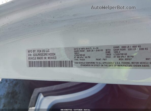 3C6LRVDG3RE143334 2024 RAM PROMASTER 2500 White Vista del compartimento del motor
