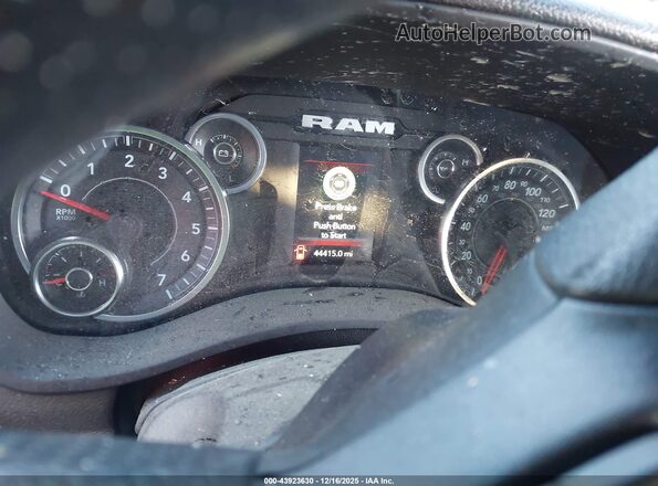 3C6TR5CJXRG317899 2024 RAM 2500 Серый Вид задних сидений