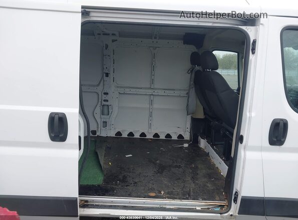 3C6TRVAG7LE141663 2020 RAM PROMASTER 1500 White VIN կոդի պիտակի տեսք