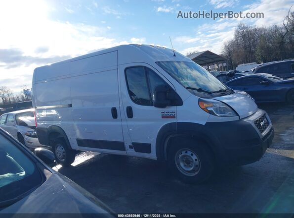 3C6TRVCG5KE533469 2019 RAM PROMASTER 2500 Белый Вид задней части салона
