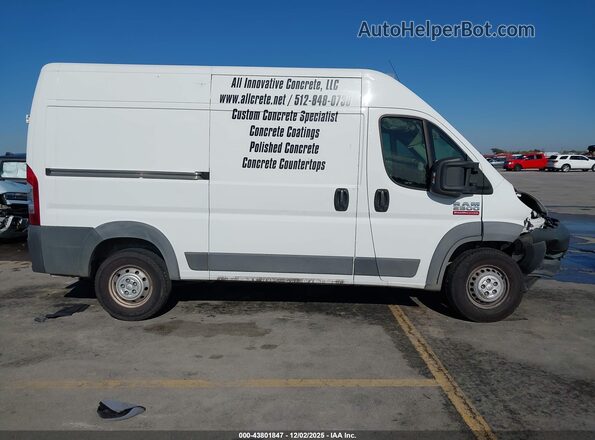 3C6TRVCG7HE521171 2017 RAM PROMASTER 2500 Белый Вид задней части салона