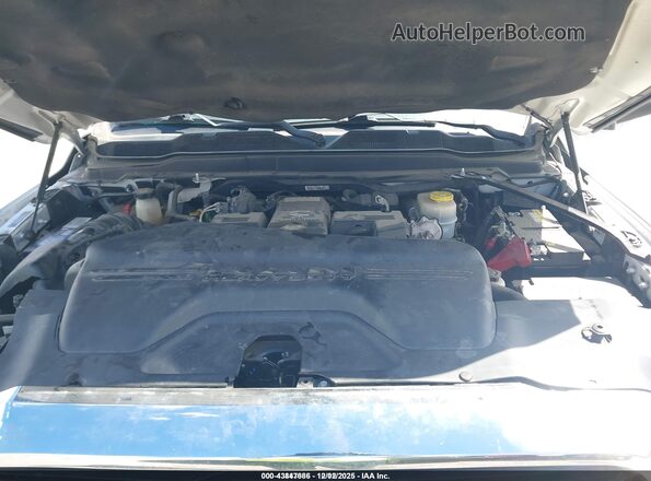 3C6UR5DL4LG159992 2020 RAM 2500 Белый Вид сзади