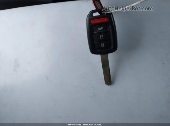 3CZRU6H37HM729709 2017 HONDA HR-V Белый Вид панели приборов