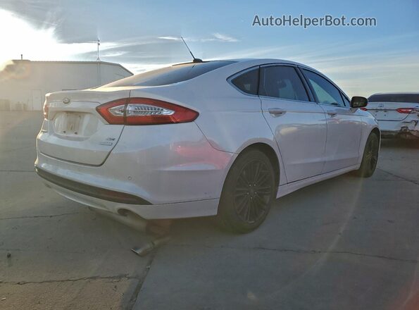 3FA6P0HD2GR195838 2016 FORD FUSION Белый Задняя правая четверть