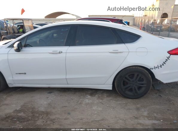 3FA6P0LU2JR209140 2018 FORD FUSION HYBRID White სალონის 360-გრადუსიანი ხედი