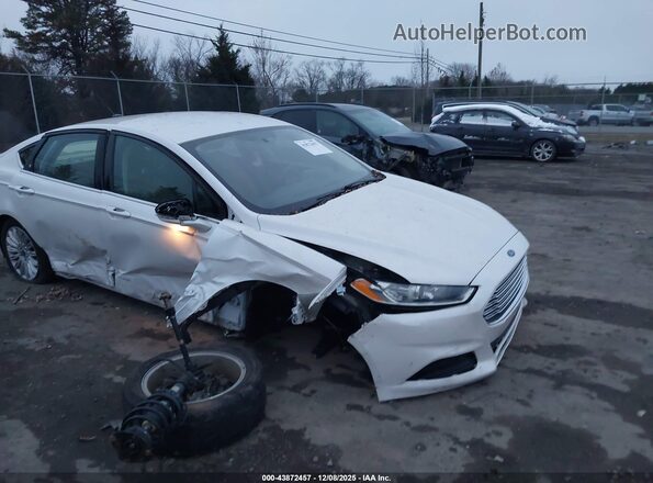 3FA6P0LU3GR338304 2016 FORD FUSION HYBRID Белый Передняя правая четверть