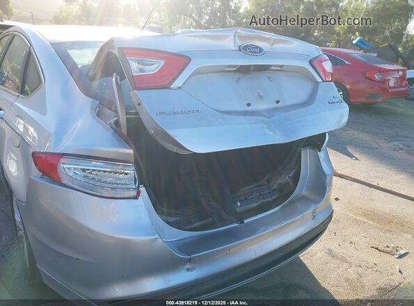 3FA6P0LU4GR173203 2016 FORD FUSION HYBRID Серебряный Вид спереди