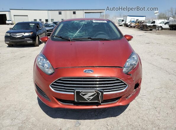 3FADP4BJ3JM142339 2018 FORD FIESTA Красный Вид спереди
