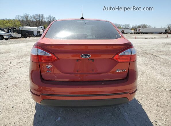 3FADP4BJ3JM142339 2018 FORD FIESTA Красный Вид сзади