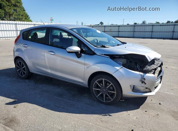 3FADP4EJ4HM139925 2017 FORD FIESTA Silver Передня права чверть