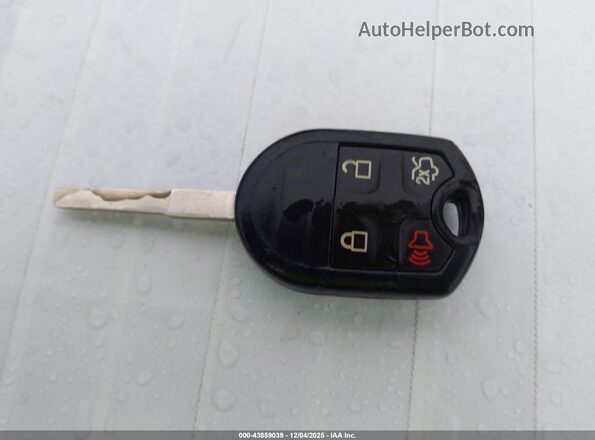 3FADP4EJ5HM148214 2017 FORD FIESTA Серебряный Вид панели приборов