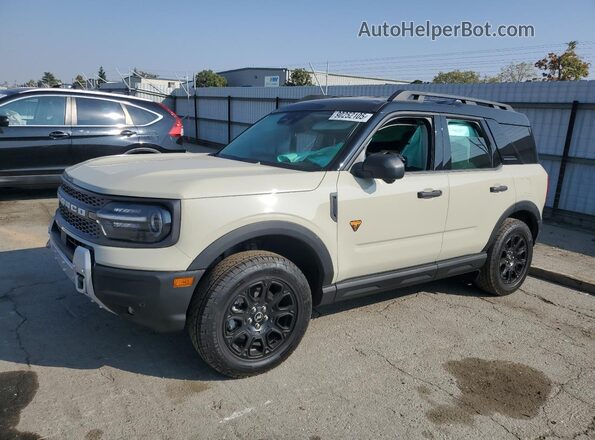 3FMCR9DA6SRF01502 2025 FORD BRONCO Cream Przód lewy