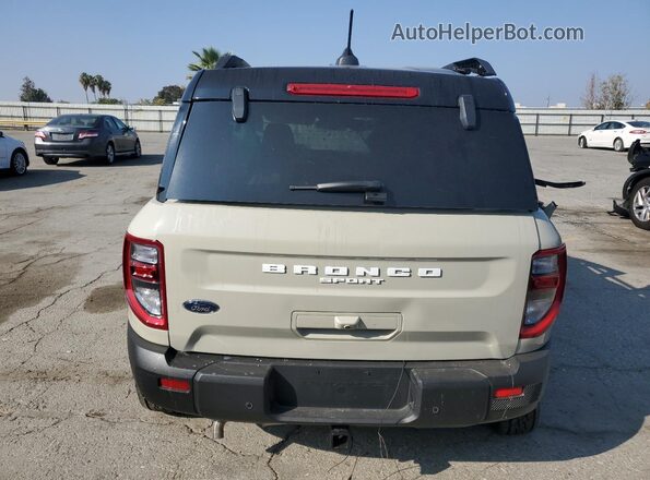 3FMCR9DA6SRF01502 2025 FORD BRONCO Cream Widok z tyłu