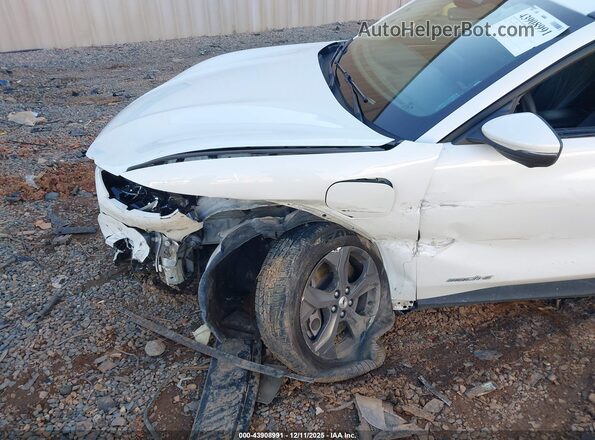 3FMTK1RM9MMA49280 2021 FORD MUSTANG MACH-E Белый Вид спереди